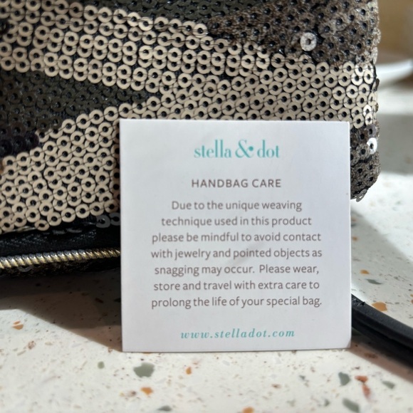 Stella‎ & Dot Sequin Camouflage Fold Over Clutch Handbag - Picture 13 of 13